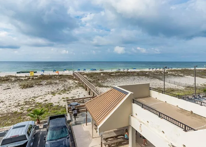 Apartment Island Winds West 274