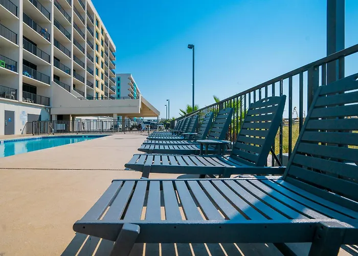 Apartment Island Winds West 274