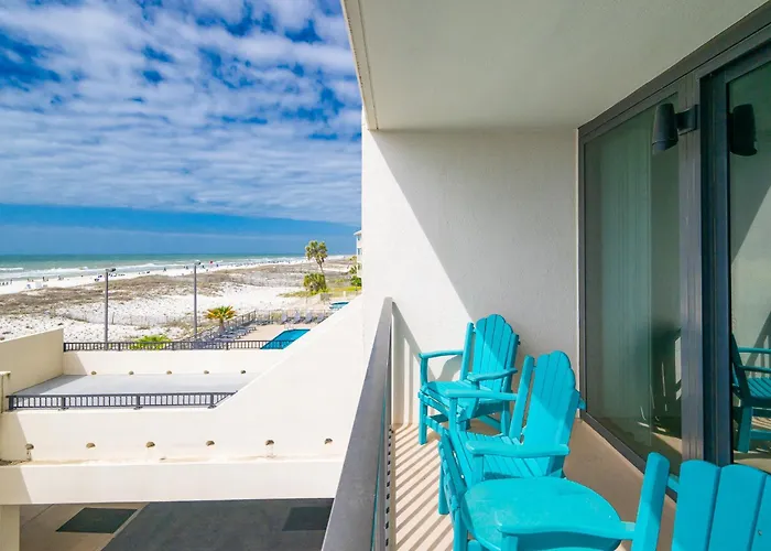 Apartment Island Winds West 274